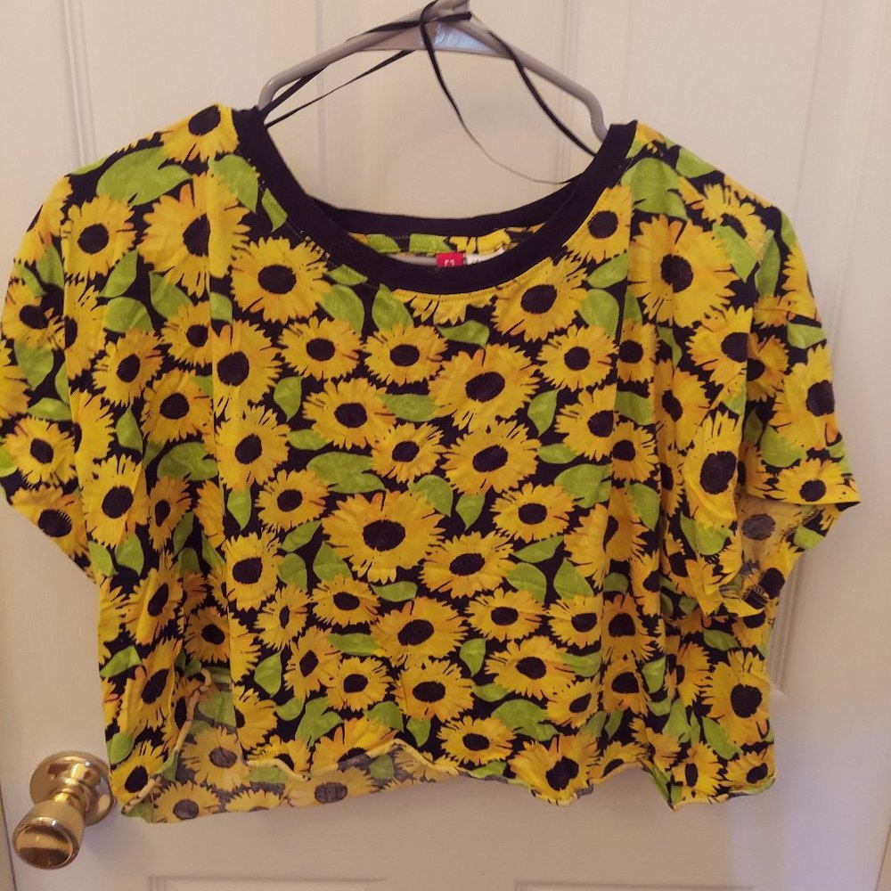 Crop tee